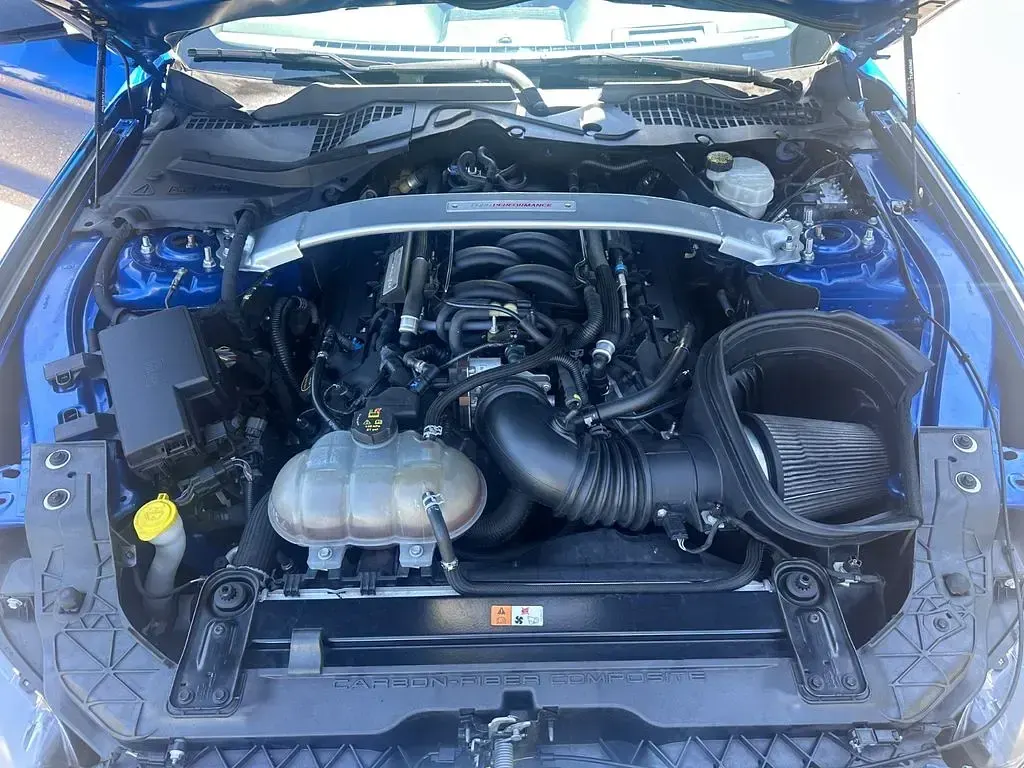 Gebraucht Ford Mustang GT 533 PS (392 kW) 2017 Blau Coupé