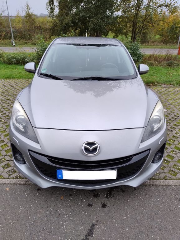 Grau Gebraucht 2012 Mazda 3 Center-Line Limousine | 3.700 € (Fairer Preis) - Bild 1/4