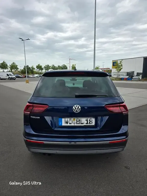 Gebraucht VW Tiguan Highline 150 PS (110 kW) 2017 Blau SUV