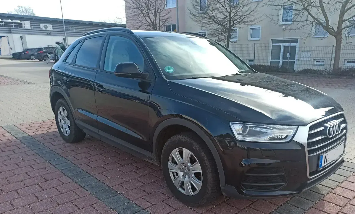Usata Audi Q3 150 CV (110 kW) 2016 Nero SUV
