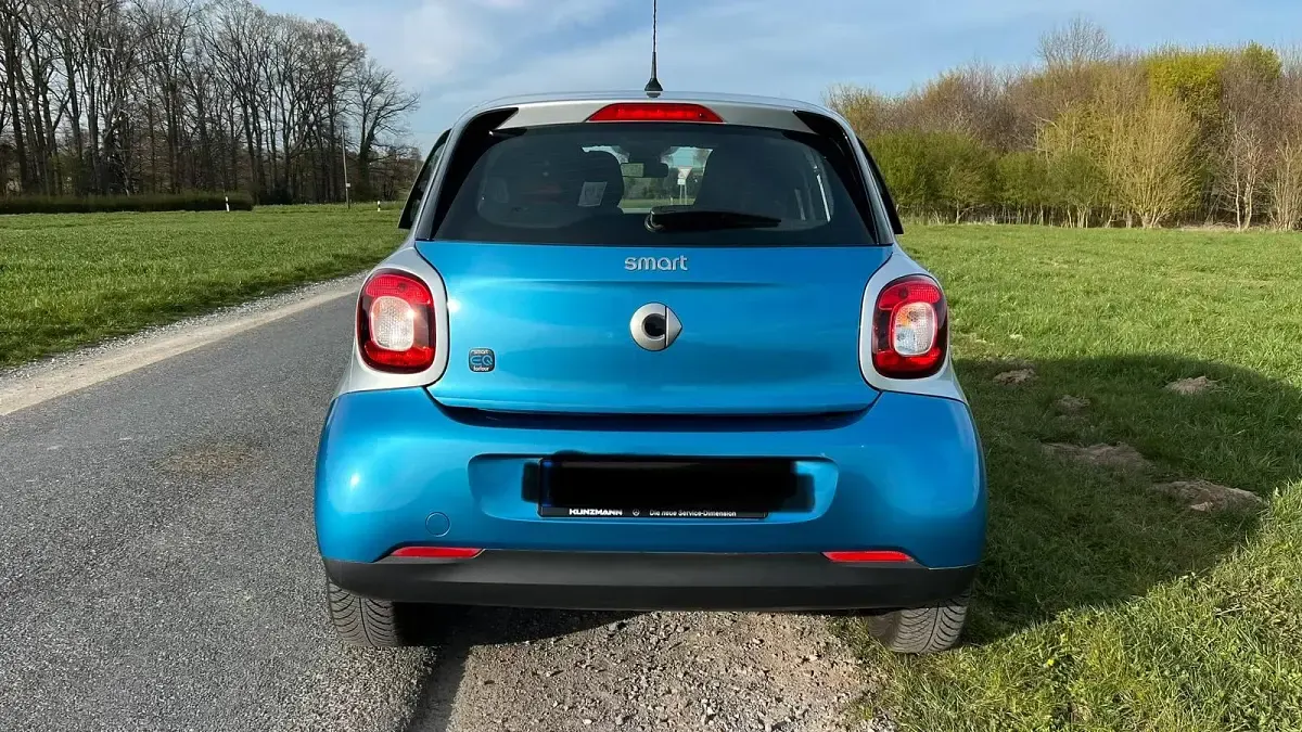 Gebraucht Smart ForFour Electric Drive 60 kW (82 PS) 2021 Blau Limousine