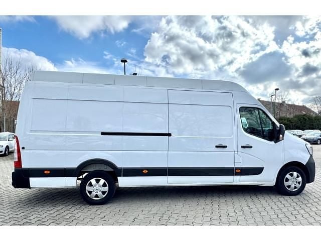 Gebraucht Renault Master 145 PS (106 kW) 2024 Weiss Van / Kleinbus