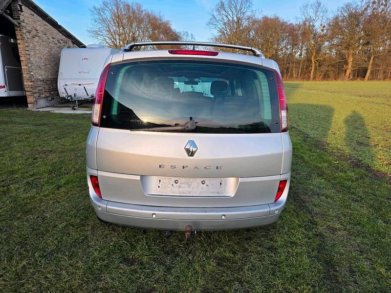 Gebraucht Renault Espace 175 PS (128 kW) 2010 Silber Van / Kleinbus
