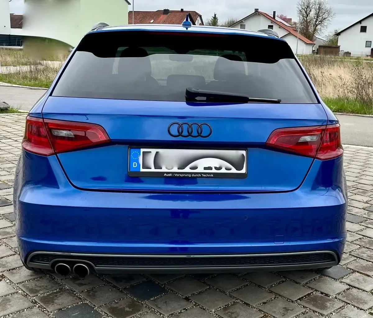 Usado Audi A3 S-Line 179 HP (131 kW) 2016 Azul Sedan