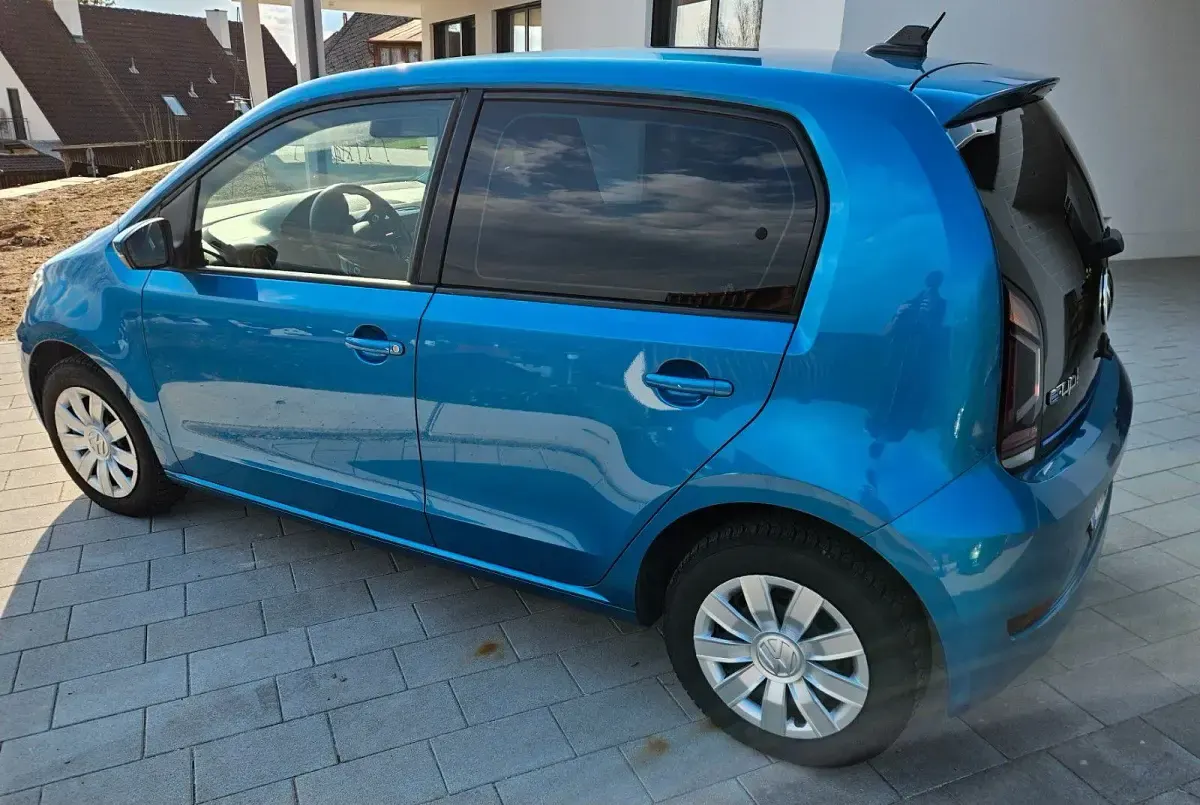 Gebraucht VW e-up! 61 kW (83 PS) 2021 Blau Kleinwagen