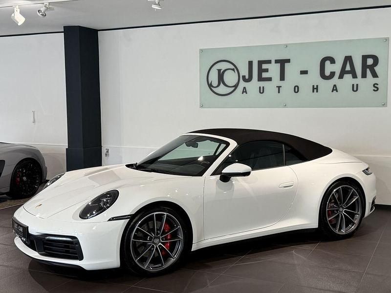 Weiß Gebraucht 2020 Porsche 911 Carrera 4S Cabriolet Cabrio | 139.900 € (Fairer Preis) - Bild 1/4