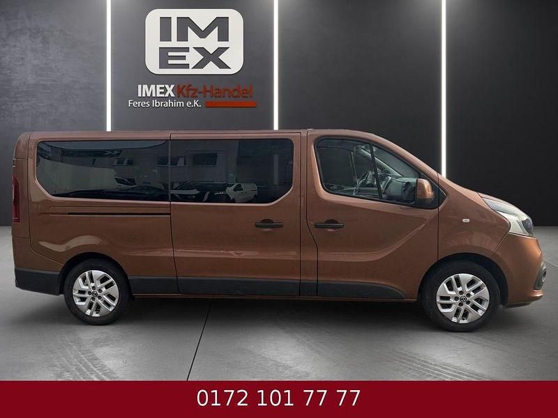Gebraucht Nissan NV300 Premium Edition 145 PS (106 kW) 2017 Braun Van
