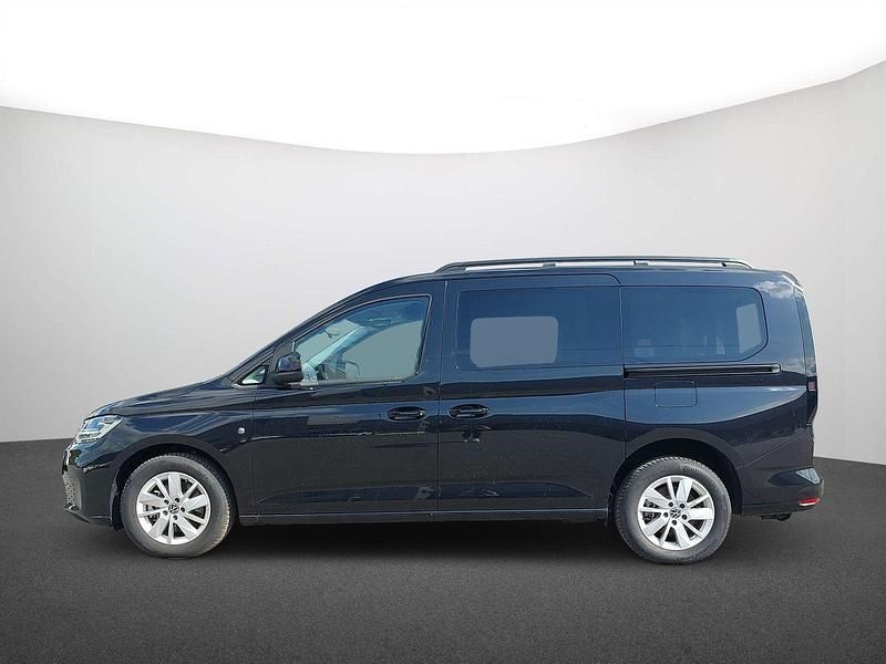 Gebraucht VW Caddy Maxi Life 114 PS (83 kW) 2024 Deep black perleffec Van / Kleinbus