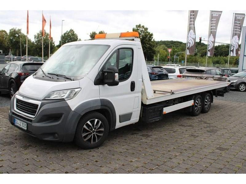 Gebraucht Fiat Ducato 177 PS (130 kW) 2016 Weiss Van