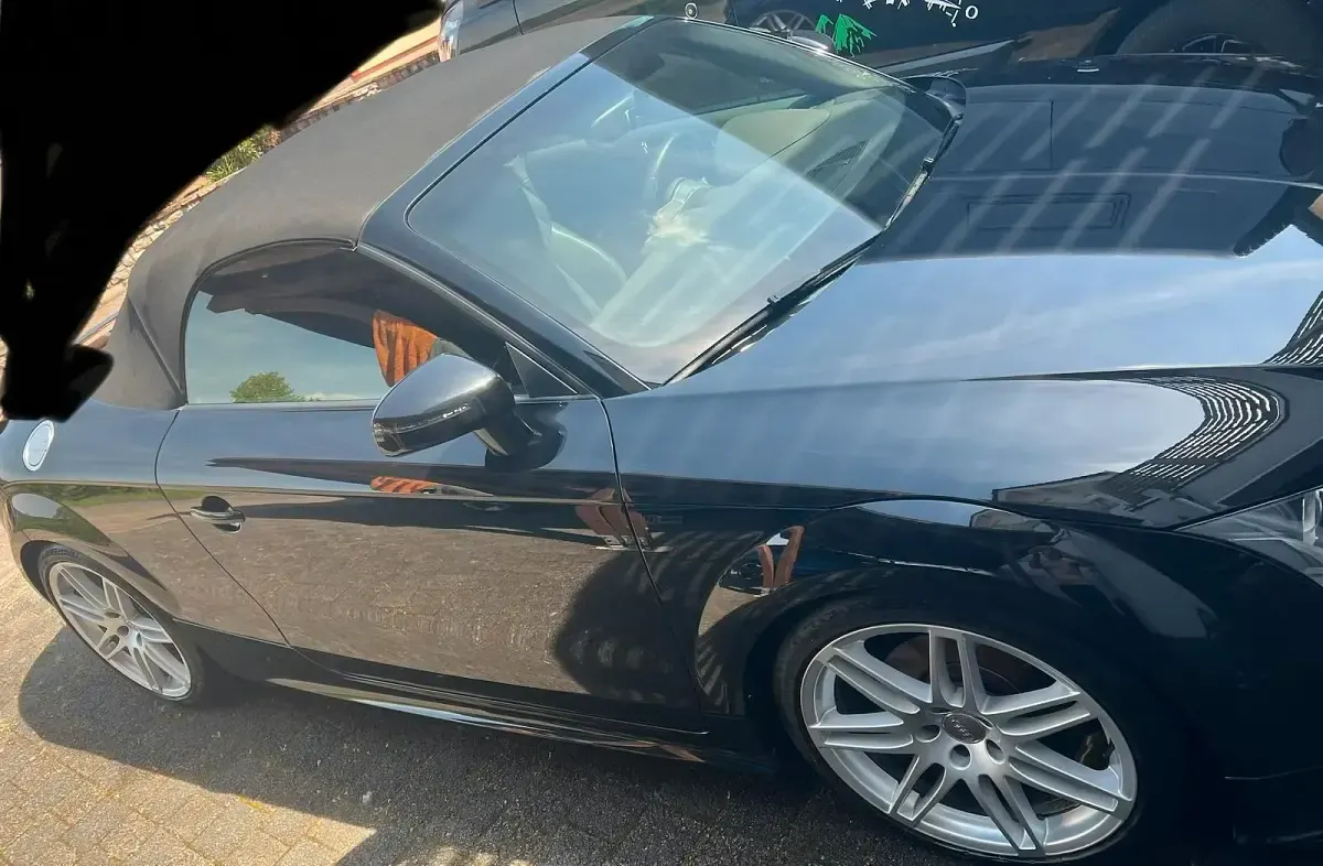 Gebraucht Audi TT Roadster 160 PS (117 kW) 2012 Schwarz Cabrio