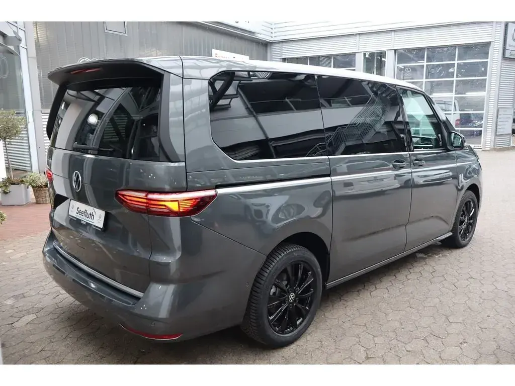 Ny VW T7 Style 150 HK (110 kW) 2025 Grå Van