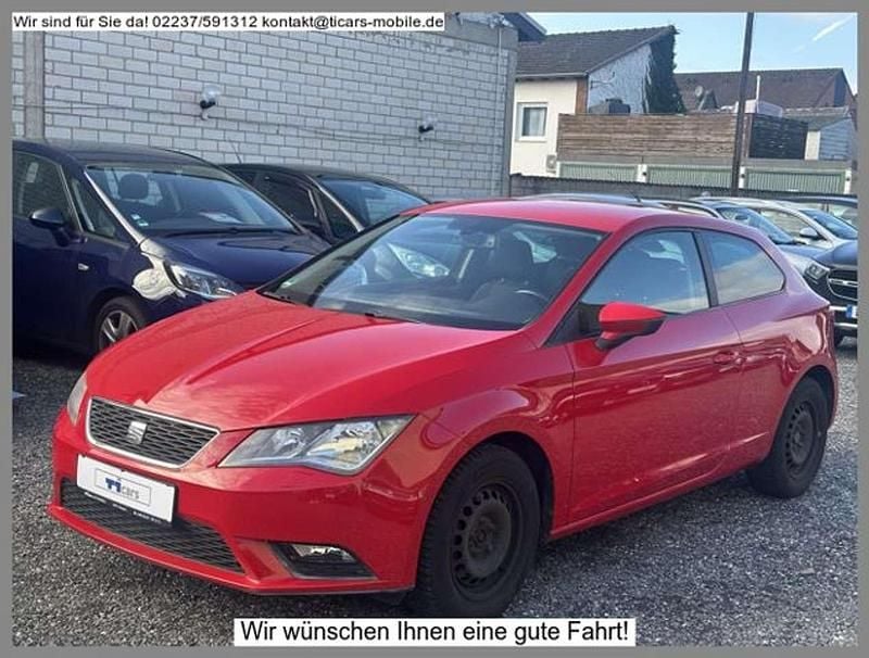 Gebraucht Seat Leon Style 105 PS (77 kW) 2013 Emocion rot Kleinwagen