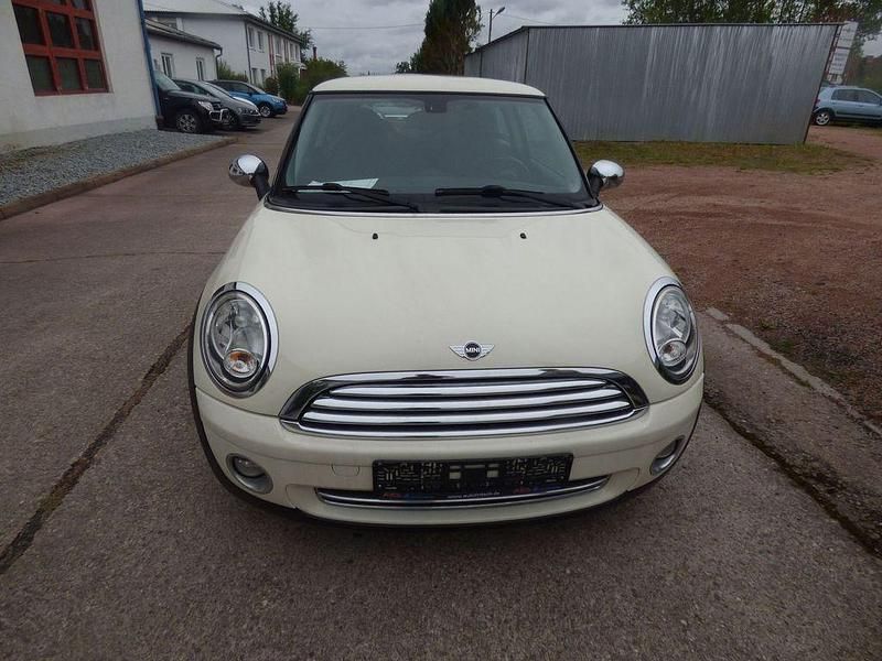 Usata Mini ONE 75 CV (55 kW) 2009 Bianco Utilitaria