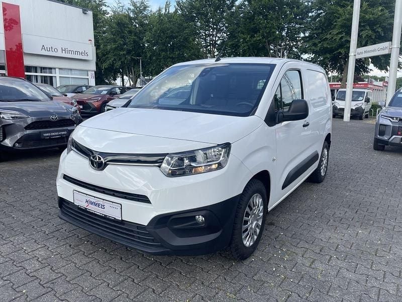 Weiß Gebraucht 2020 Toyota Proace City Van | 15.750 € (Superpreis) - Bild 1/4