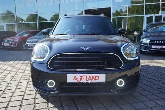 Gebraucht Mini One Countryman 102 PS (75 kW) 2020 Midnight black metallic SUV
