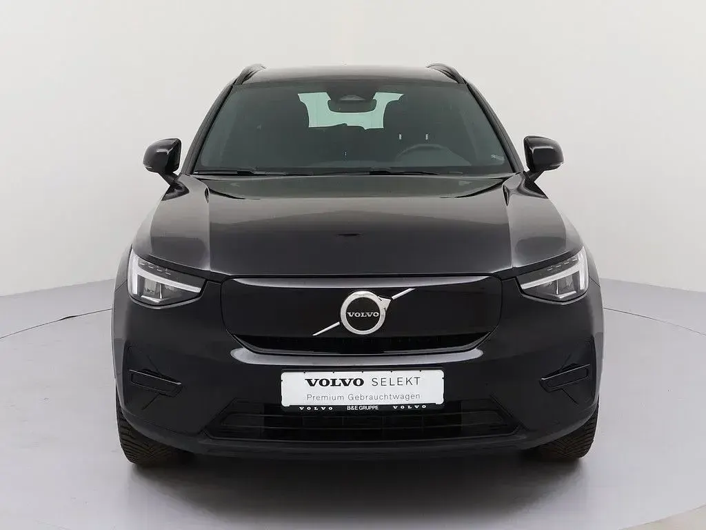 Gebraucht Volvo XC40 Core 169 kW (231 PS) 2023 Onyx schwarz SUV