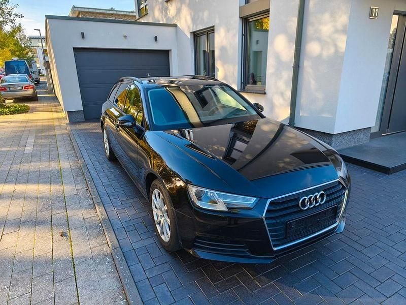 Schwarz Gebraucht 2016 Audi A4 Ambiente Kombi | 15.990 € (Guter Preis) - Bild 1/4