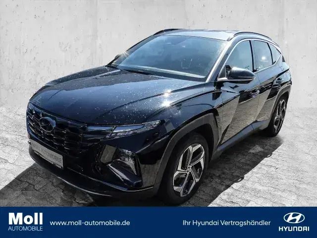 Phantom black / dark knight / mic (metallic) Gebraucht 2021 Hyundai Tucson Prime SUV | 26.980 € (Fairer Preis) - Bild 1/4