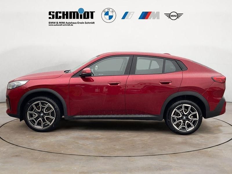 Gebraucht BMW X2 170 PS (125 kW) 2025 Rot SUV