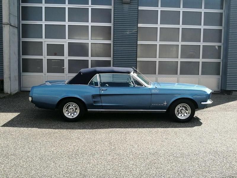 Gebraucht Ford Mustang 120 PS (88 kW) 1967 Blau Cabrio
