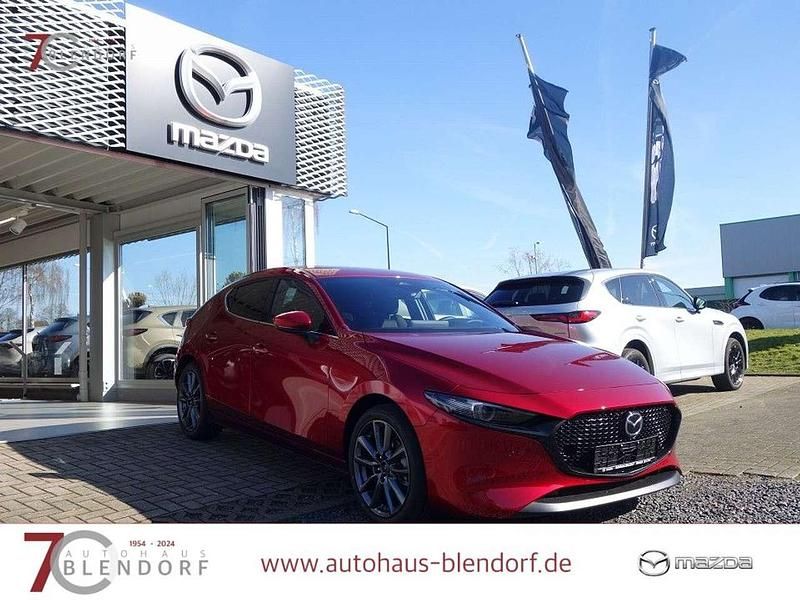 Neu Mazda 3 Exclusive 140 PS (102 kW) 2025 Soul red crystal Limousine