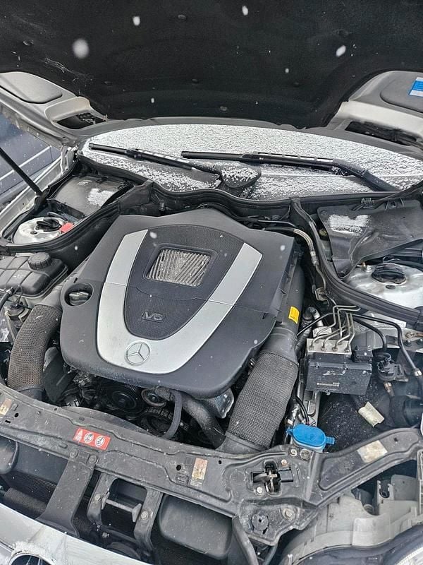 Gebraucht Mercedes CLK350 AMG 276 PS (202 kW) 2006 Silber Coupé