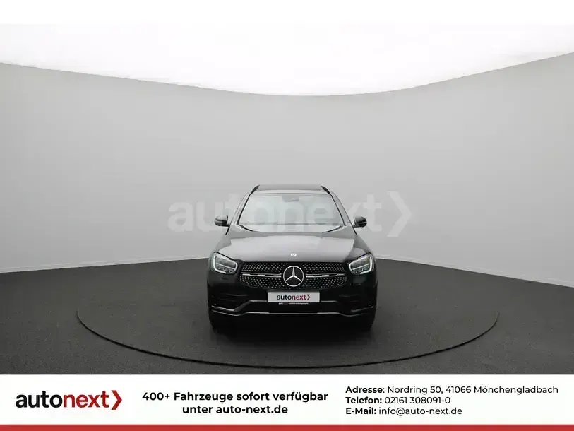 Gebraucht Mercedes GLC300e AMG line 320 PS (235 kW) 2021 Schwarz SUV