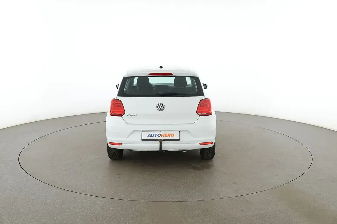 Gebraucht VW Polo Trendline 95 PS (69 kW) 2017 Weiß Limousine