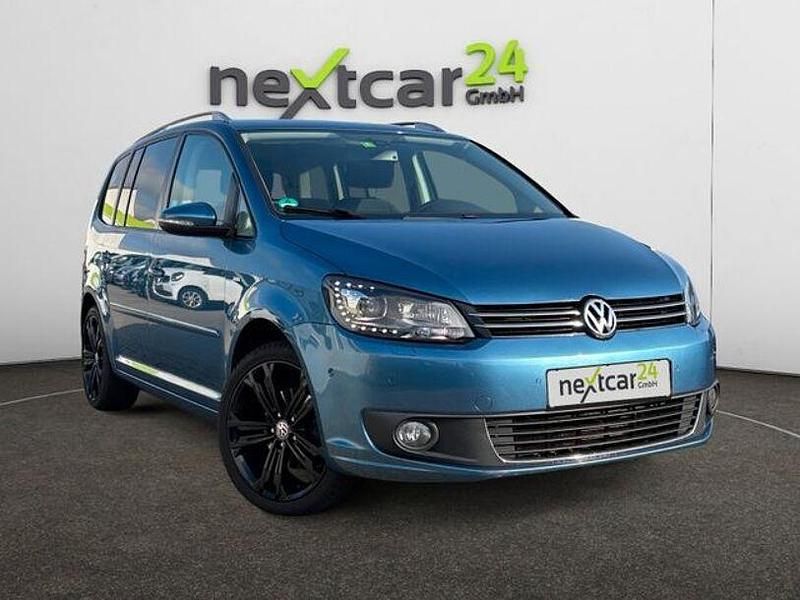 Gebraucht VW Touran Cup 105 PS (77 kW) 2015 Blau Van / Kleinbus