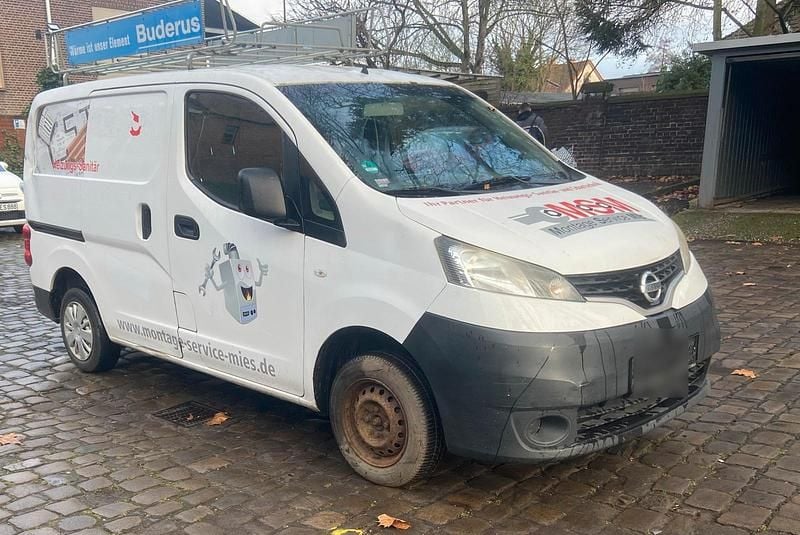 Weiß Gebraucht 2014 Nissan NV200 Van / Kleinbus | 2.650 € (Guter Preis) - Bild 1/4