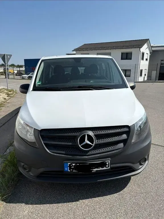 Gebraucht Mercedes Vito 136 PS (100 kW) 2019 Weiß Van