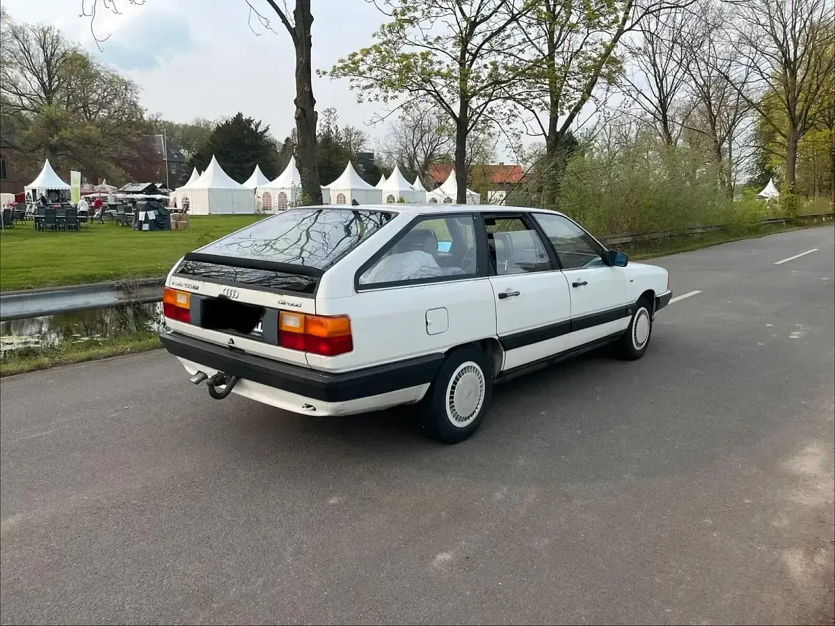 Gebraucht Audi 100 90 PS (66 kW) 1987 Weiß Kombi