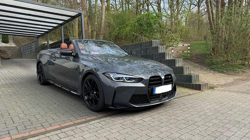 Grau Gebraucht 2022 BMW M4 Cabriolet Competition Edition Cabrio | 73.000 € (Fairer Preis) - Bild 1/4