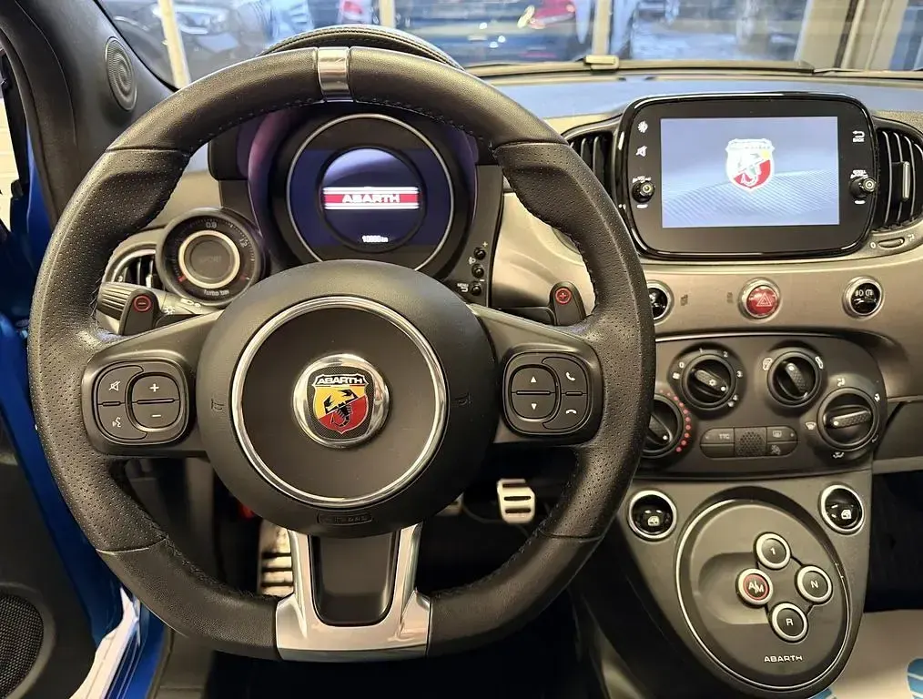 Gebraucht Abarth 500C 165 PS (121 kW) 2023 Blau Cabrio