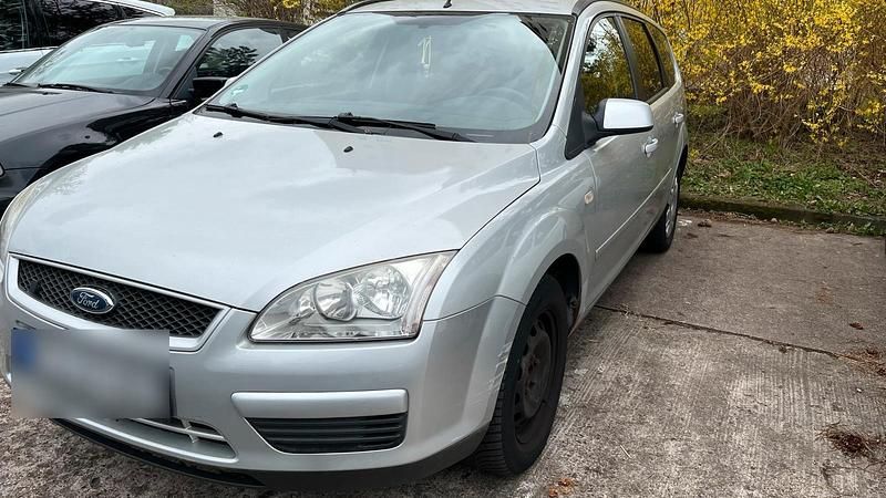 Second-hand Ford Focus 125 CP (91 kW) 2007 Gri Break
