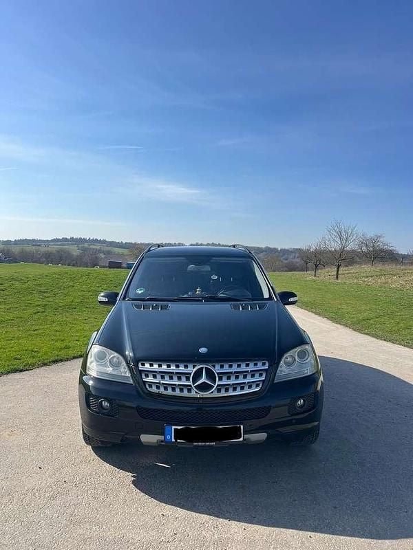 Gebraucht Mercedes ML320 224 PS (164 kW) 2007 SUV