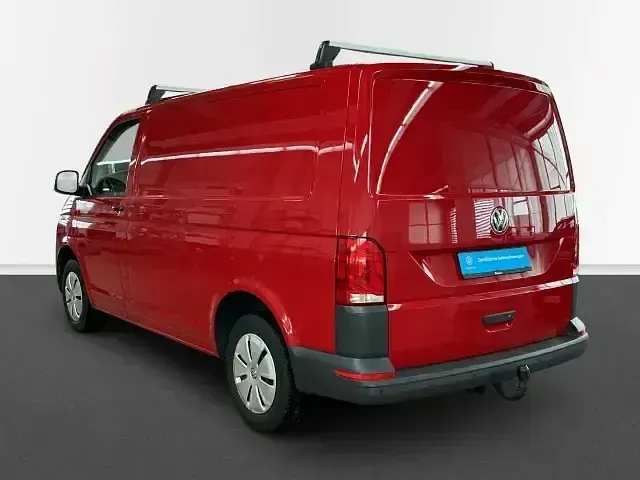 Gebraucht VW T6.1 110 PS (80 kW) 2022 Rot Van