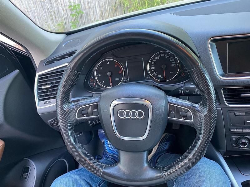 Second-hand Audi Q5 170 CP (125 kW) 2009 Albastru SUV