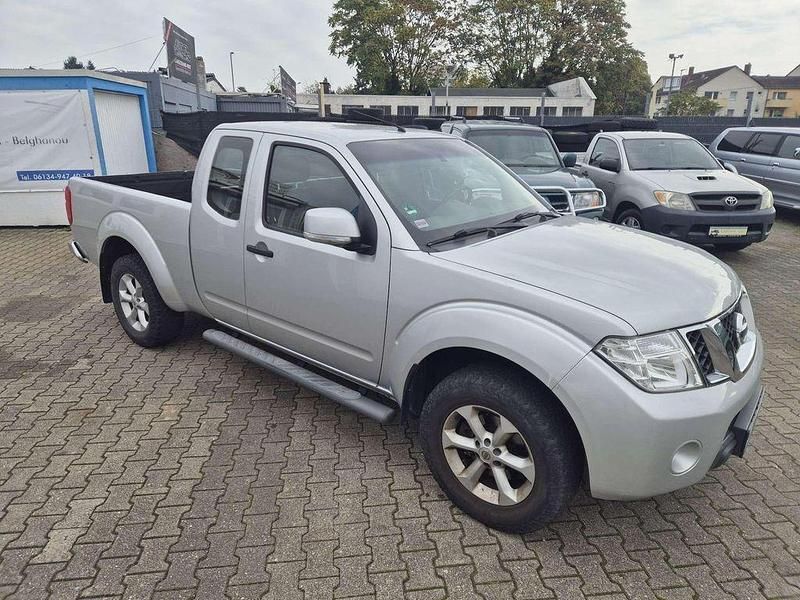 Gebraucht Nissan Navara SE 190 PS (139 kW) 2012 Silver (m) Pickup