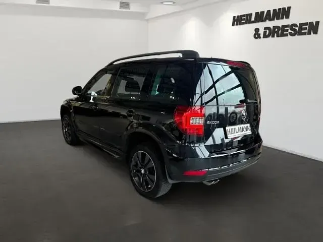 Gebraucht Skoda Yeti Monte Carlo 125 PS (91 kW) 2015 Schwarz SUV