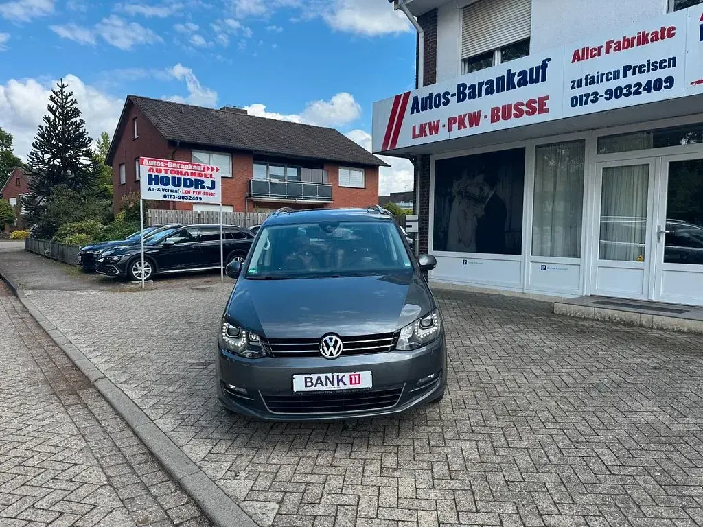 Gebraucht VW Sharan Highline 177 PS (130 kW) 2015 Grau Van / Kleinbus