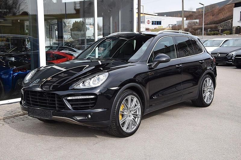 Gebraucht Porsche Cayenne Turbo 500 PS (367 kW) 2011 Schwarz SUV