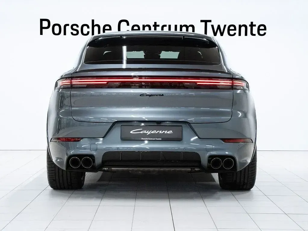 Neu Porsche Cayenne Black Edition 470 PS (345 kW) 2026 Grau SUV