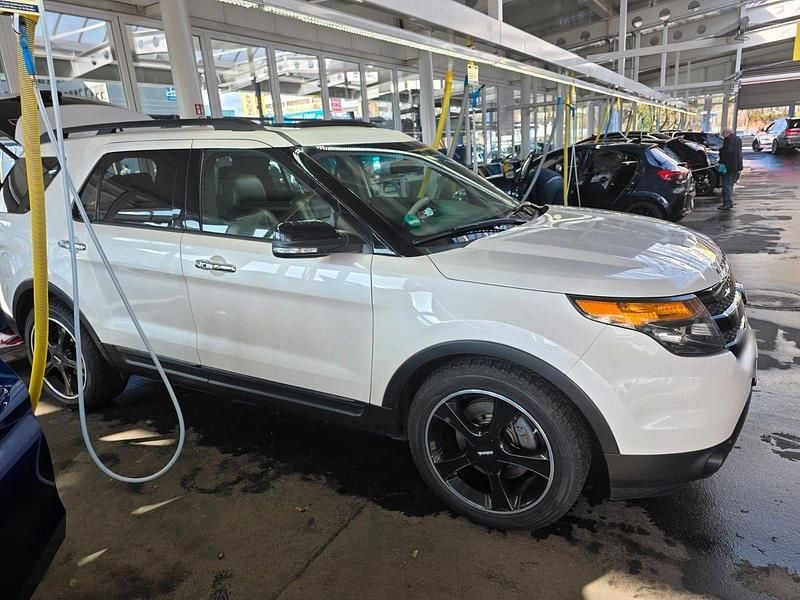 Second-hand Ford Explorer 370 CP (272 kW) 2014 Alb SUV