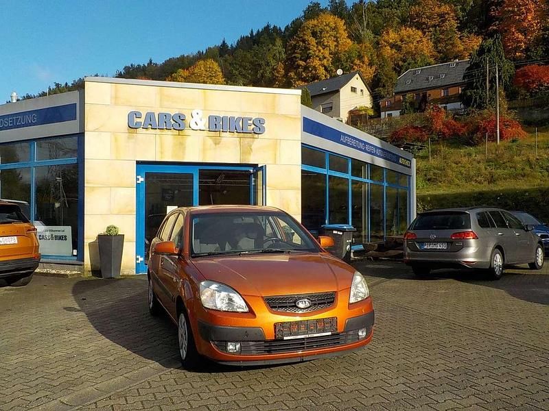 Sunsetorange Gebraucht 2008 Kia Rio EX Kleinwagen | 2.890 € (Teuer) - Bild 1/4