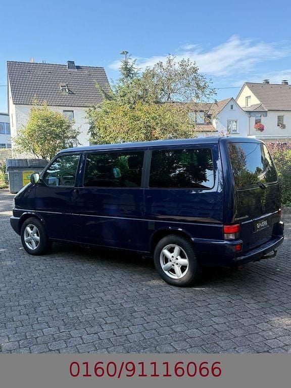 Gebraucht VW T4 151 PS (111 kW) 2002 Blau Van