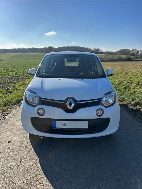 Gebraucht Renault Twingo Experience 70 PS (51 kW) 2016 Weiß Kleinwagen
