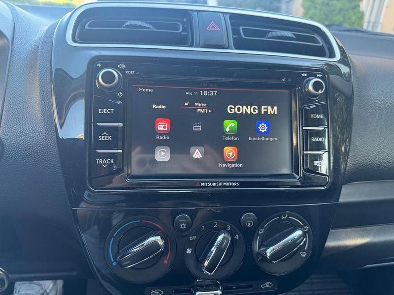 Weiß Gebraucht 2020 Mitsubishi Space Star Intro Edition Kleinwagen | 9.200 € (Fairer Preis) - Bild 1/4