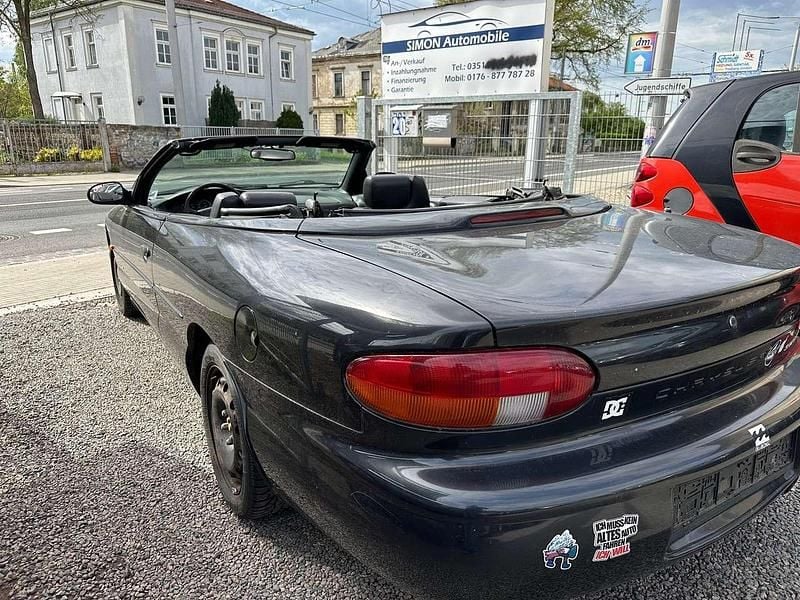 Gebraucht Chrysler Stratus 131 PS (96 kW) 1998 Schwarz Cabrio