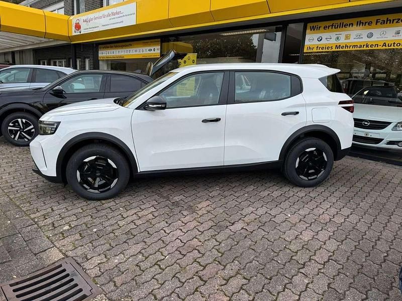 Neu Opel Frontera Edition 101 PS (74 kW) 2025 Weiß SUV